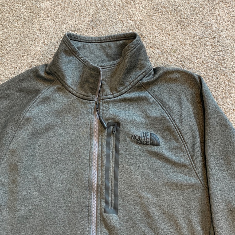 New NorthFace soft shell sports jacket